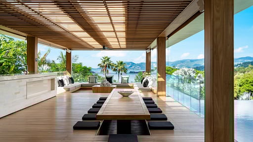 Villa Yee Sip See Dining area