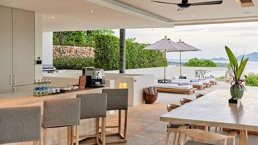 Villa Yee Sip Jet Dining area