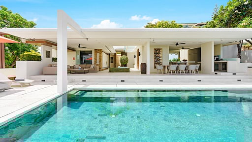 Villa Jet Swimming pool