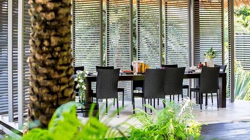 Sangsuri Villa 2 Dining area