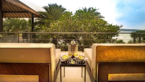 Sangsuri Villa 2 Terrace/Veranda