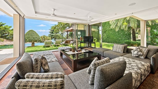 Sangsuri Villa 3 Living room