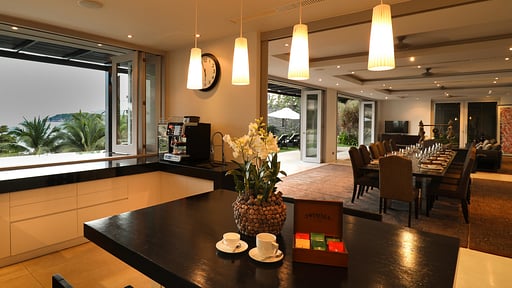 Sangsuri Villa Estate Eethoek 1