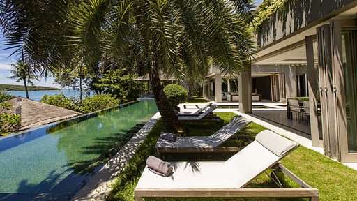 Sangsuri Villa Estate Zwembad 3