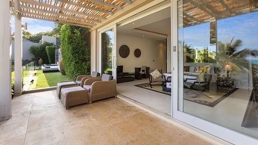 Sangsuri Villa Estate Slaapkamer 8