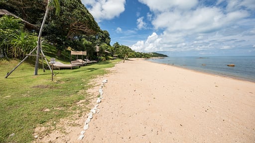 Sangsuri Villa Estate Beach