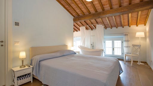 Santo Stefano 10 Bedroom 2