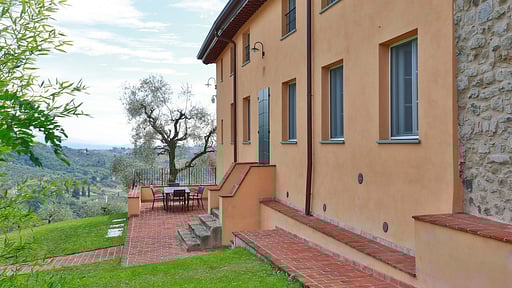 Santo Stefano 10 Others