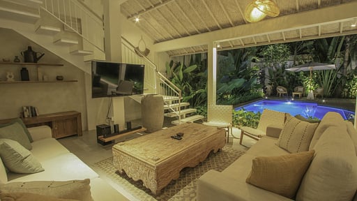 Sari Alexa Villa Living room