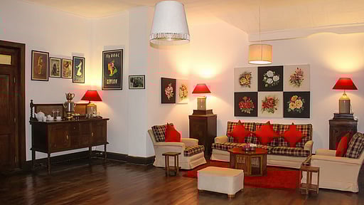 Scottish Planter Bungalow Гостиная