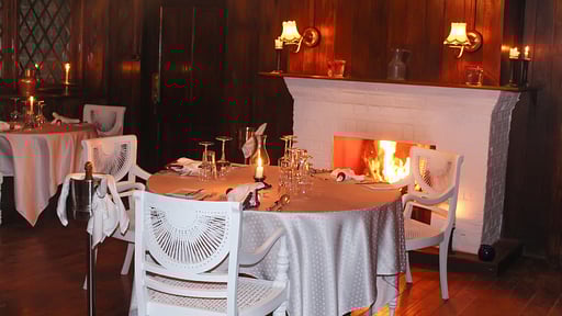 Scottish Planter Bungalow Обеденная зона