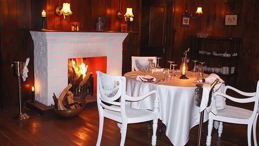 Scottish Planter Bungalow Обеденная зона