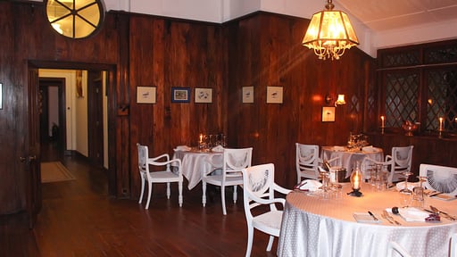 Scottish Planter Bungalow Обеденная зона