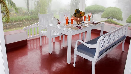 Scottish Planter Bungalow Терраса/веранда