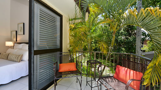 Sea la Villa Port Douglas Schlafzimmer 1