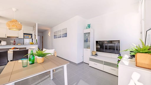 Beachfront Apartment Sivella II Living room