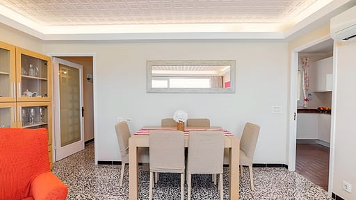 Seafront Apartment Voramar 31 Dining area