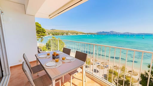 Seafront Apartment Voramar 31 Terrace/Veranda