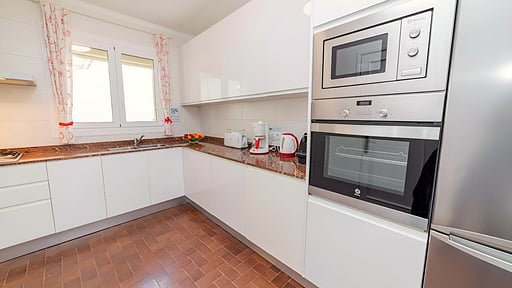 Seafront Apartment Voramar 31 Kitchen