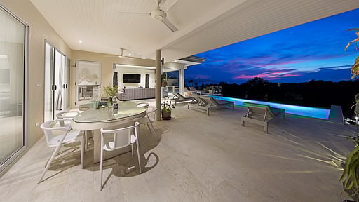 Villa Seascape Dining area 2