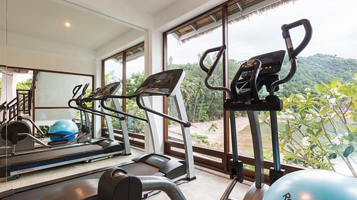 Secret Beach Villa Gym