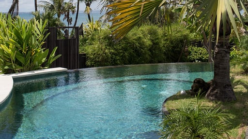 Sejuk Beach Villas - Uma Swimming pool