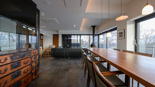 Sekka Sekka Dining area