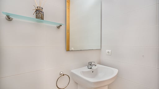 Molinas 4 Прочее