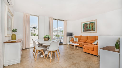 Molins 6 Обеденная зона