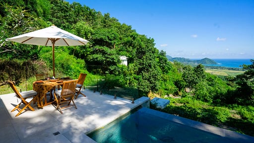 Selong Selo Villa 1 Swimming pool