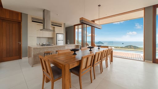Selong Selo Villa 5 Обеденная зона