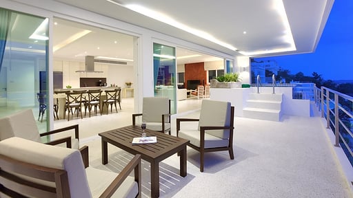 Serene Penthouse Terrace/Veranda