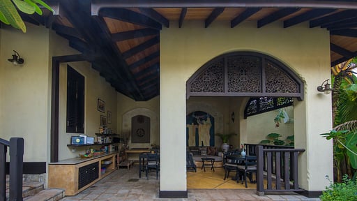 Sergeant House Living room 