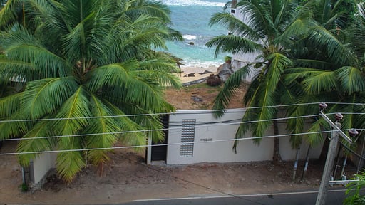 Sergeant House Beach