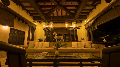 Sergeant House Dining area