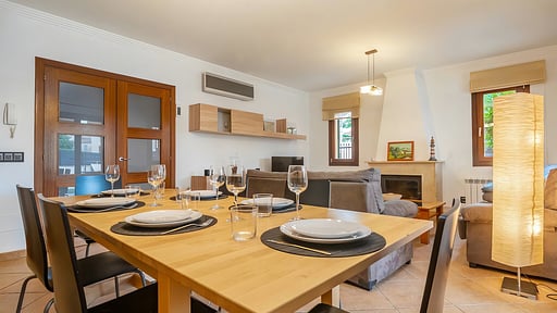 Ses Pasadores Dining area