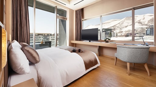 Setsu Niseko Hana Suite Penthouse Bedroom 1