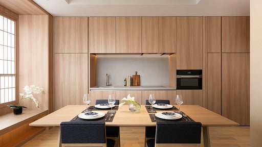 Setsu Niseko One Bedroom Suite Tatami Dining area