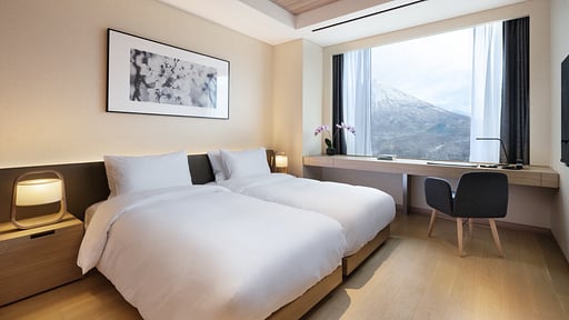 Setsu Niseko Three Bedroom Yotei Suite Bedroom 2