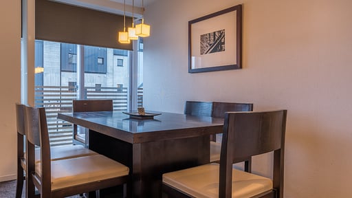 Setsumon One Bedroom Suite Dining area