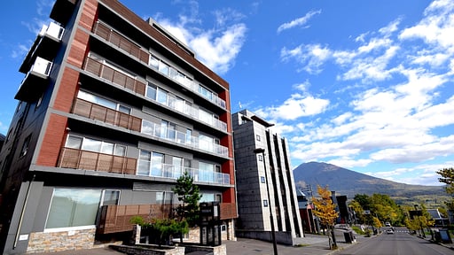 Setsumon One Bedroom Suite Surroundings