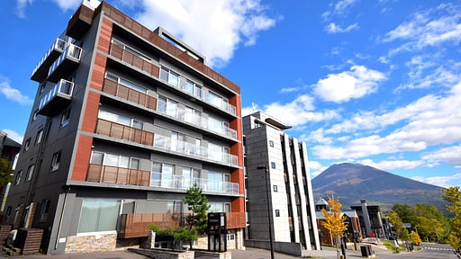 Setsumon Three Bedroom Penthouse S501 Surroundings