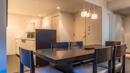 Setsumon Two Bedroom Premier Dining area