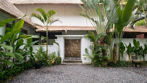 Villa Shamballa Parking areas