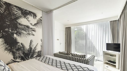 Shanti Estate - Amore Bedroom 1