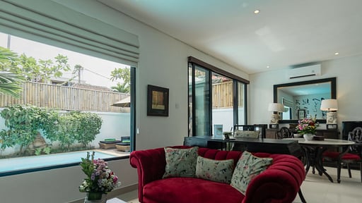 Shanti Estate - Oaini Living room