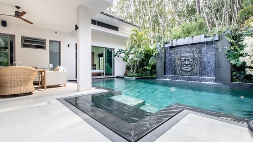 Shanti Layan Villa Бассейн