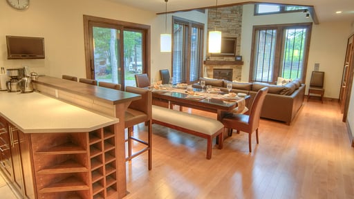 Shika Niseko Dining area