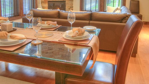 Shika Niseko Dining area