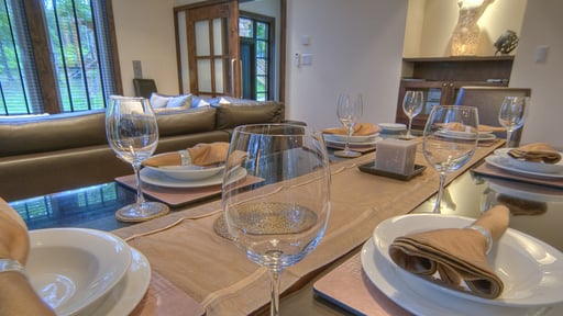 Shika Niseko Dining area